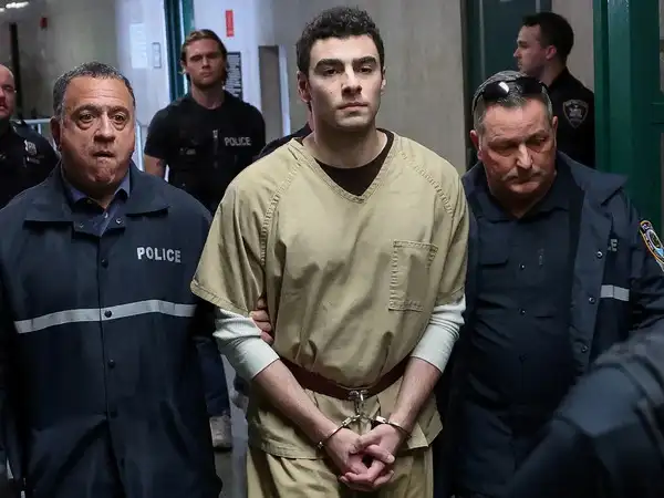 Luigi Mangione state terrorism charges dropped