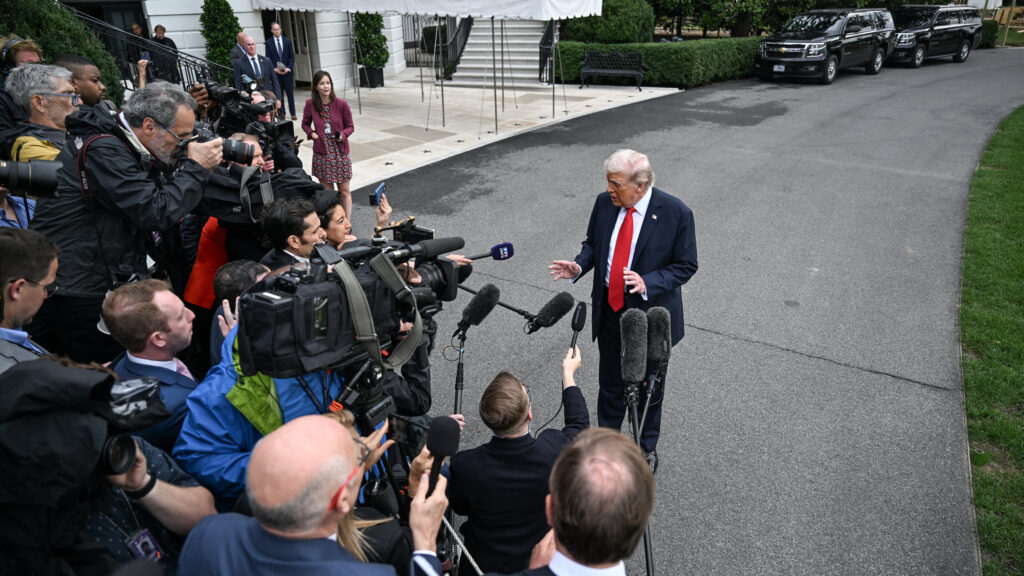 Trump Invokes Kirk’s Killing in Justifying (2)